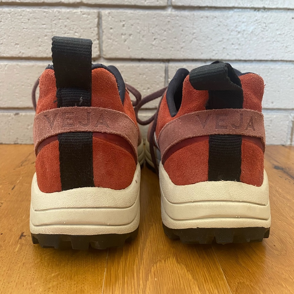 Veja Venturi Rouille Dried Petal Sneakers - Picture 7 of 8